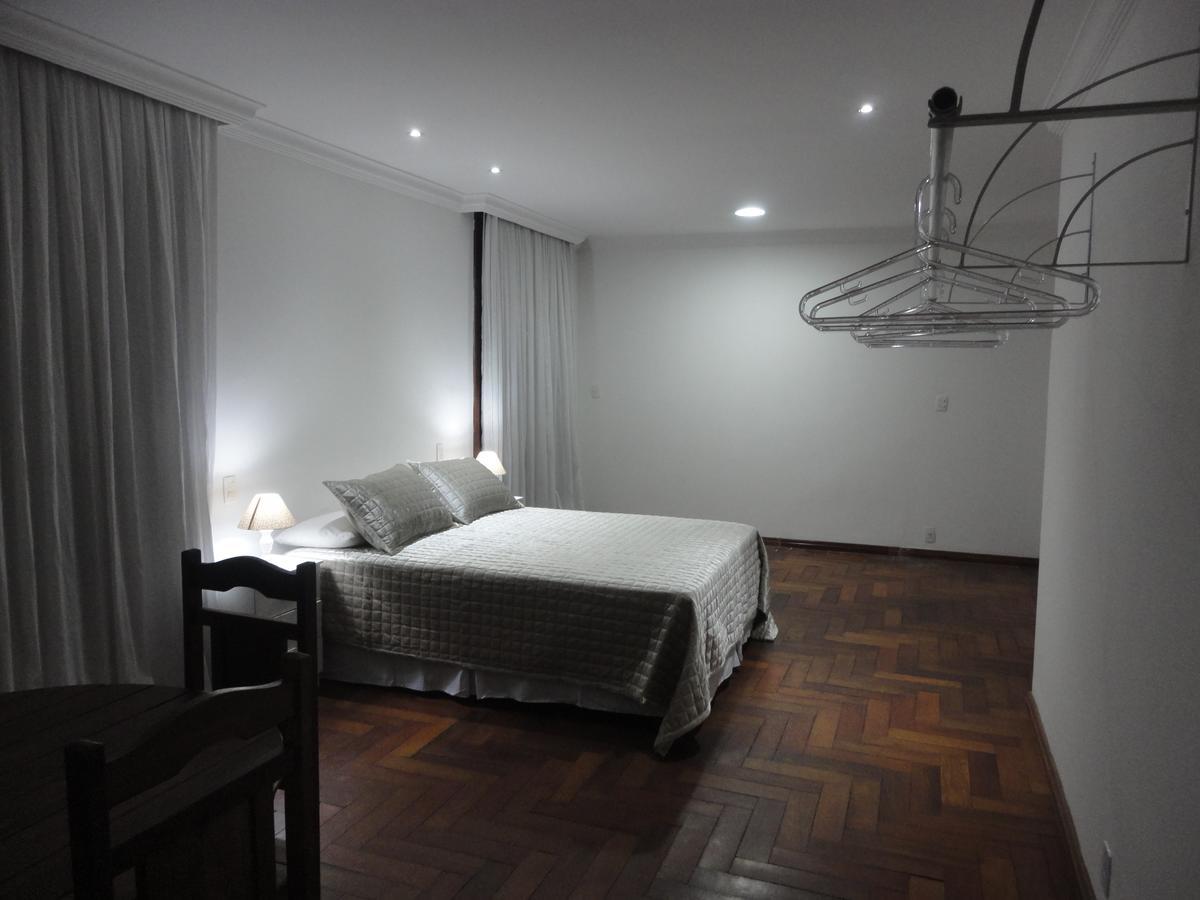 Hospedaria Casa Real Santa Cruz de Minas Ngoại thất bức ảnh