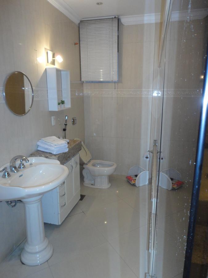 Hospedaria Casa Real Santa Cruz de Minas Ngoại thất bức ảnh