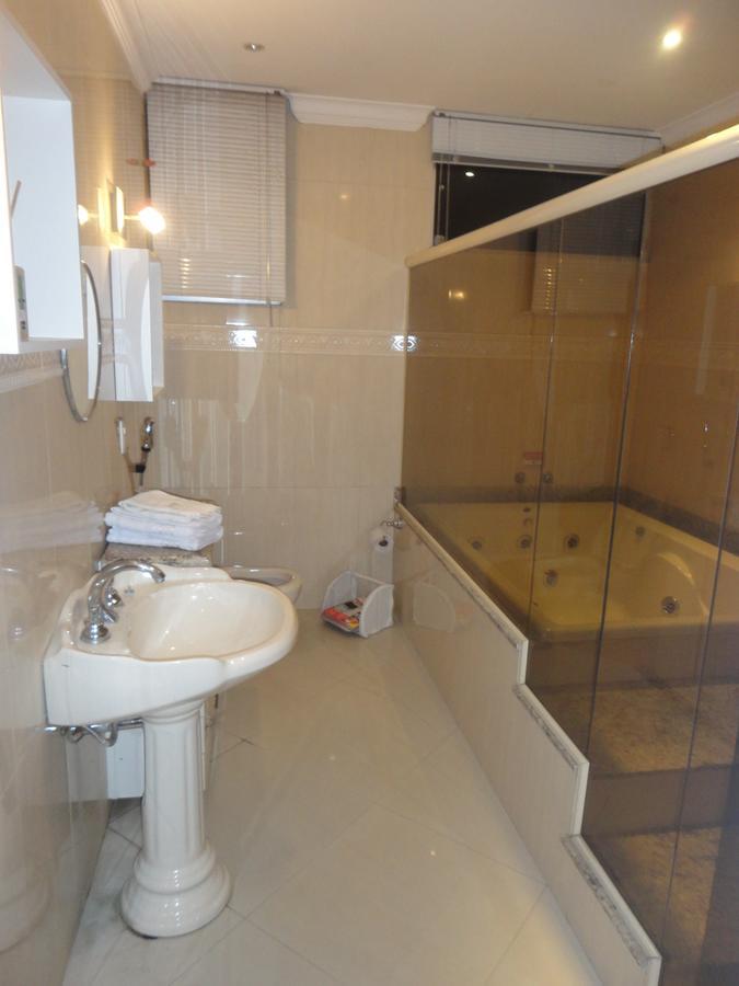 Hospedaria Casa Real Santa Cruz de Minas Ngoại thất bức ảnh